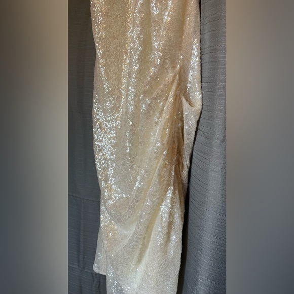 Amanda Uprichard cream sequined halter dress NWT (boutique) - Picture 5 of 10